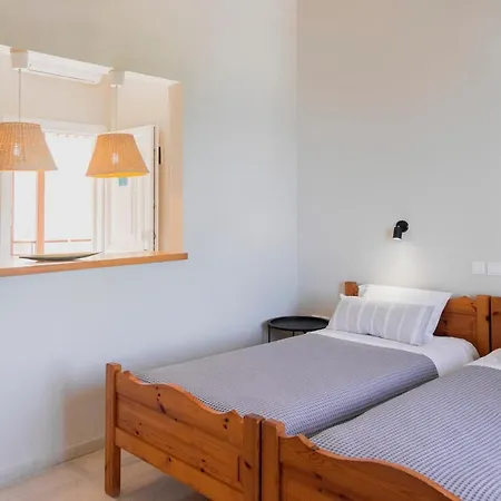 Kamini Appartement Kávos