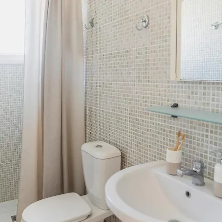 Kamini Apartment *